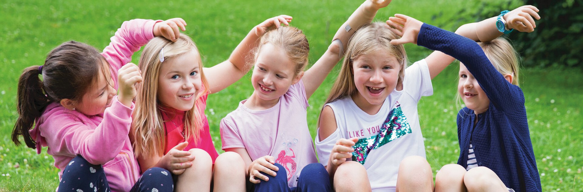 Kinder mit myoelektrischen Prothesen | © Pohlig GmbH