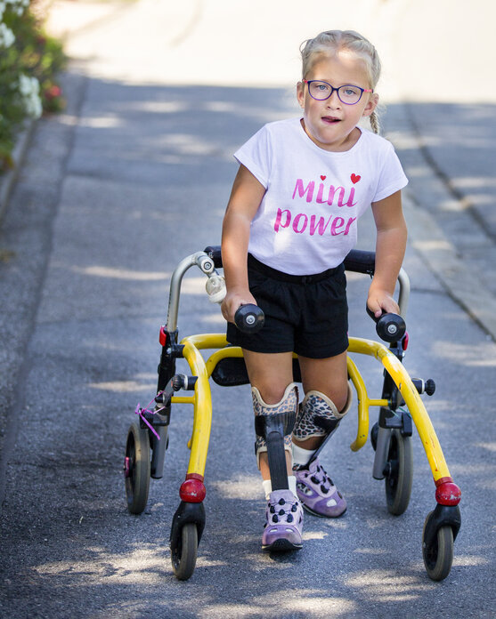 Kinder-Rollator rückwärtig | © Pohlig GmbH